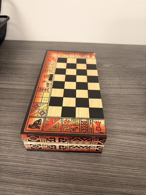 Inca and Spanish Conquerors Chess Set